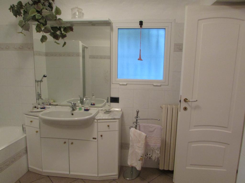 Casa Antica Rosetta Guest House Долчедо Екстериор снимка