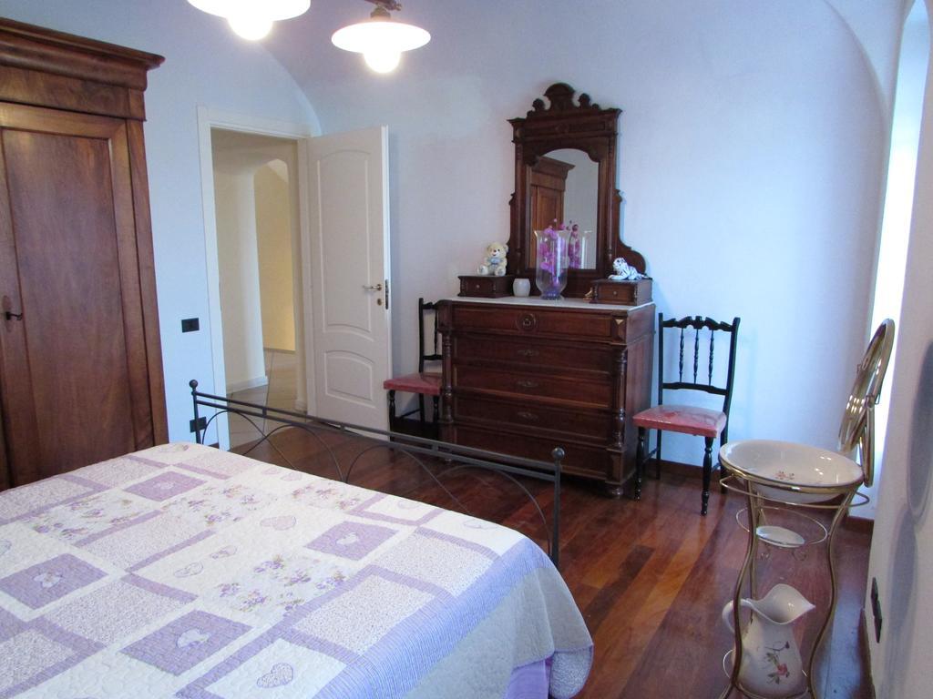 Casa Antica Rosetta Guest House Долчедо Екстериор снимка