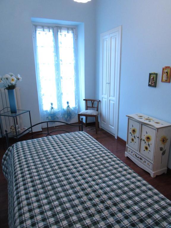 Casa Antica Rosetta Guest House Долчедо Екстериор снимка